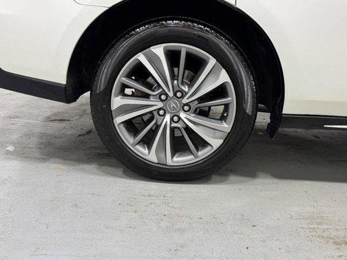 2017 Acura MDX 3.5L w/Technology Package