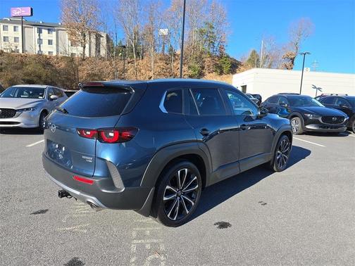 2024 Mazda CX-50 2.5 Turbo