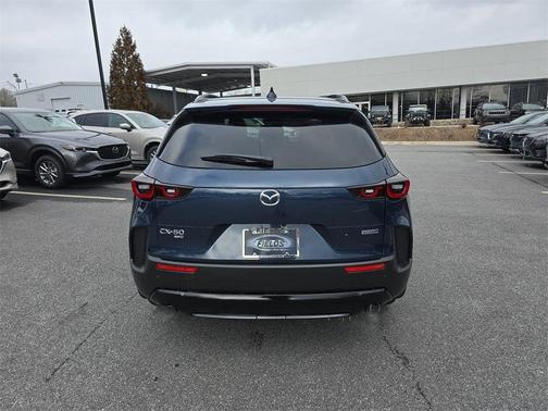 2026 Mazda CX-50 Premium