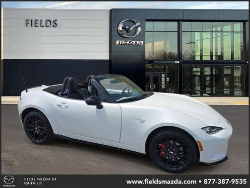 Snowflake White Pearl Mica 2026 Mazda MX-5 Miata