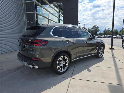 2025 BMW X5 xDrive40i