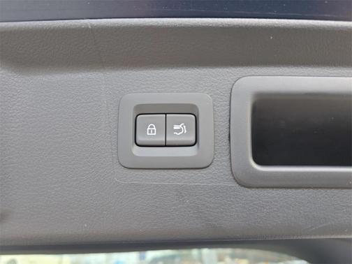 2026 Mazda CX-50 Premium Plus