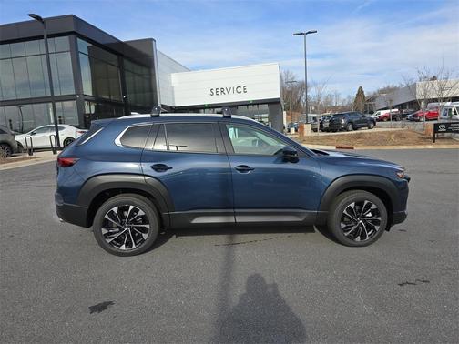 2026 Mazda CX-50 Premium Plus