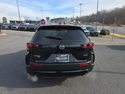 2026 Mazda CX-50 Premium