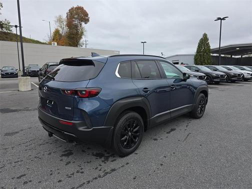 2026 Mazda CX-50 Premium