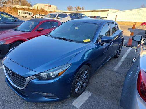 2018 Mazda Mazda3 Touring