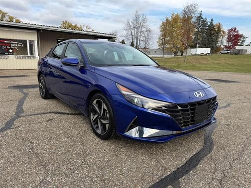 2021 Hyundai ELANTRA Limited