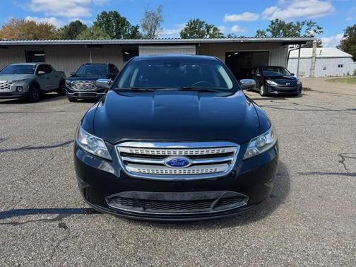 Tuxedo Black Metallic 2012 Ford Taurus Limited