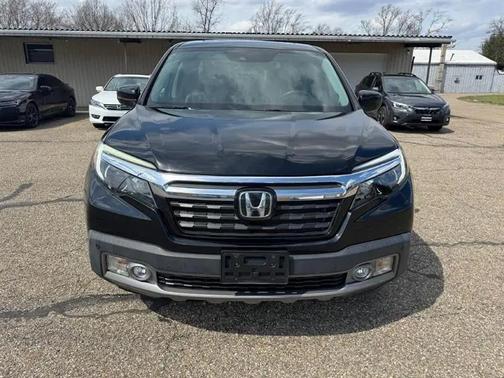 Crystal Black Pearl 2020 Honda Ridgeline RTL-E