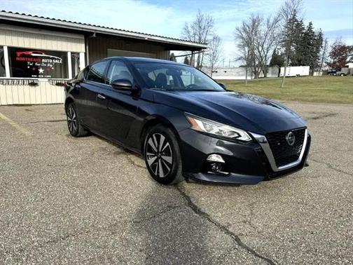 2020 Nissan Altima 2.5 SV
