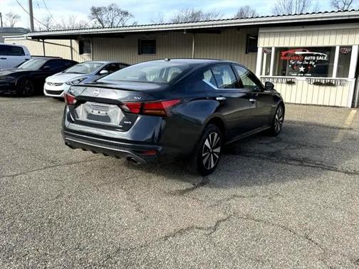 2020 Nissan Altima 2.5 SV