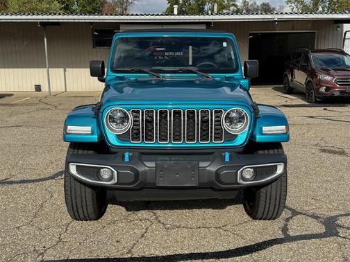 2024 Jeep Wrangler 4xe Sahara