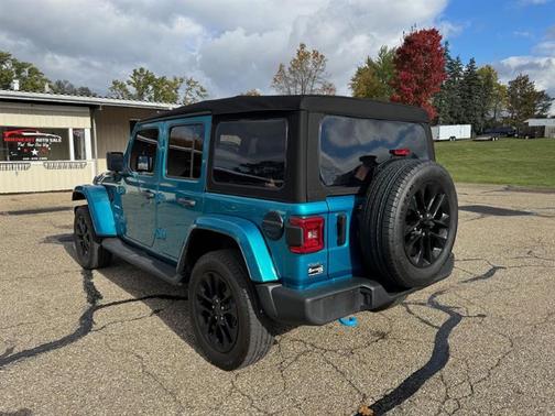 2024 Jeep Wrangler 4xe Sahara