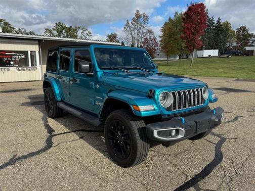 2024 Jeep Wrangler 4xe Sahara