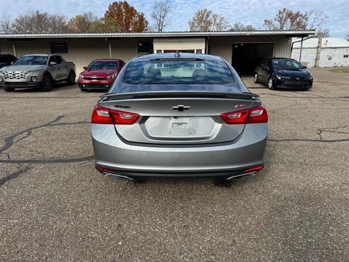 2024 Chevrolet Malibu FWD RS