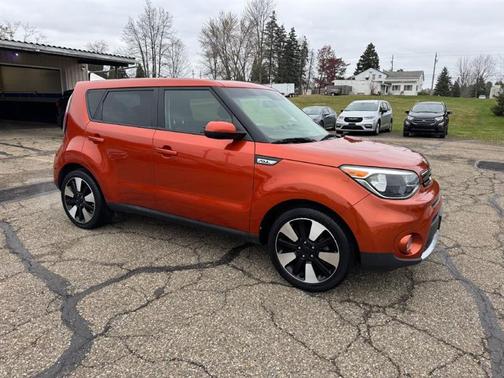2019 Kia Soul +