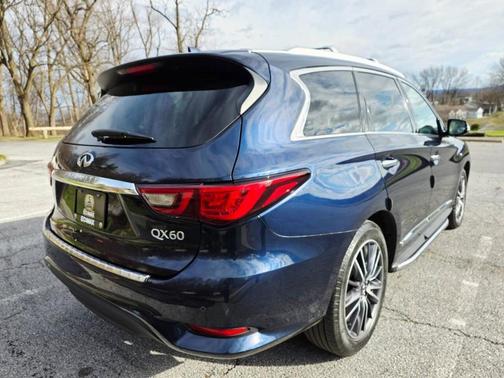 2018 INFINITI QX60 Base