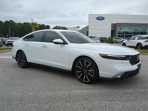 2023 Honda Accord Hybrid Touring