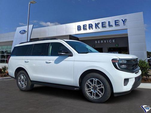 OXFORD WHITE 2026 Ford Expedition Active SUV