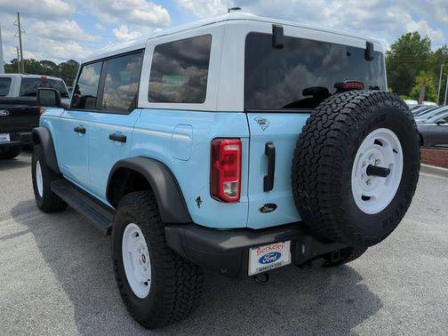 ROBIN'S EGG BLUE 2025 Ford Bronco Heritage Edition