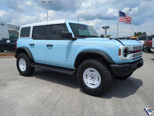 ROBIN'S EGG BLUE 2025 Ford Bronco Heritage Edition