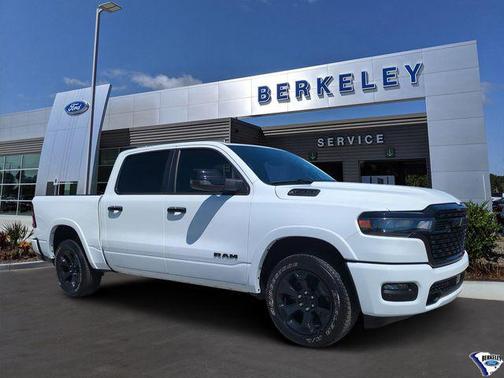 Bright White Clearcoat 2025 RAM 1500 Big Horn/Lone Star Truck