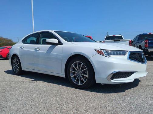Platinum White Pearl 2019 Acura TLX FWD