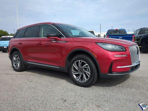 2025 Lincoln Corsair Premiere