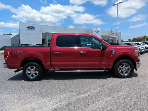 RAPID RED MET TINTED CC 2022 Ford F-150 XLT