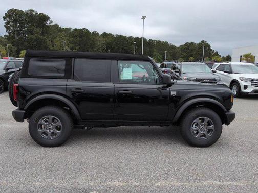 Shadow Black 2026 Ford Bronco Big Bend