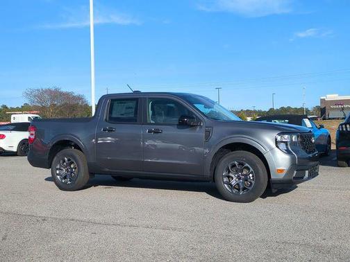 CARBONIZED GRAY METALLIC 2026 Ford Maverick XLT