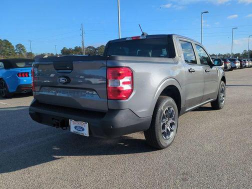 CARBONIZED GRAY METALLIC 2026 Ford Maverick XLT