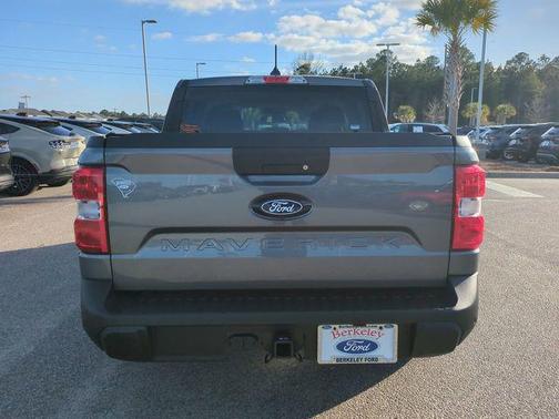CARBONIZED GRAY METALLIC 2026 Ford Maverick XLT