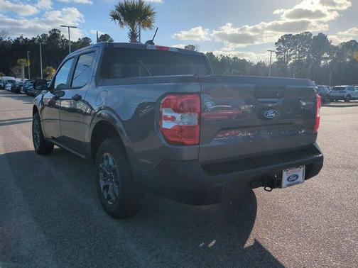CARBONIZED GRAY METALLIC 2026 Ford Maverick XLT