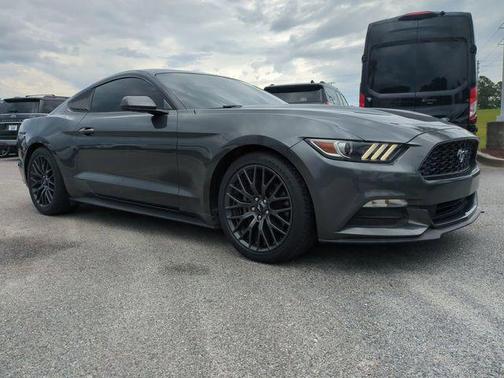 MAGNETIC METALLIC 2017 Ford Mustang V6