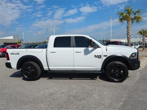 2019 RAM 1500 Classic Warlock Crew Cab 4x4 5'7' Box
