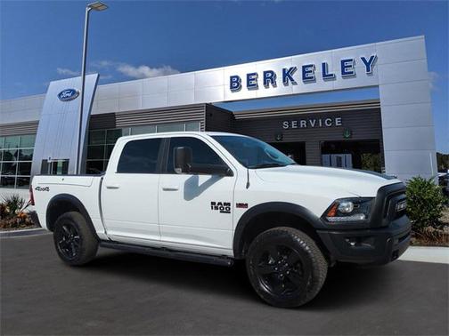 2019 RAM 1500 Classic Warlock Crew Cab 4x4 5'7' Box