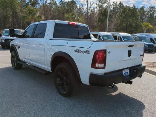 2019 RAM 1500 Classic Warlock Crew Cab 4x4 5'7' Box