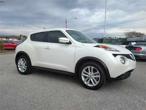 2016 Nissan Juke SL