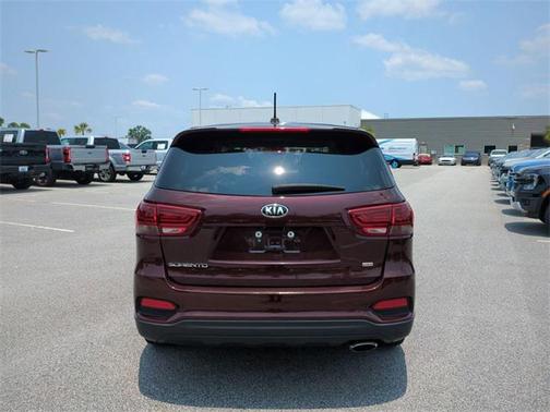 2019 Kia Sorento LX