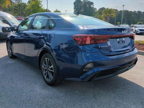 Deep Sea Blue 2023 Kia Forte LXS