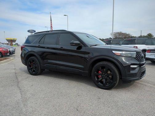 2023 Ford Explorer ST