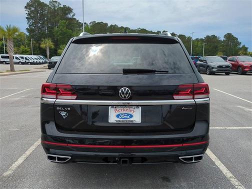 2023 Volkswagen Atlas 3.6L SEL Premium