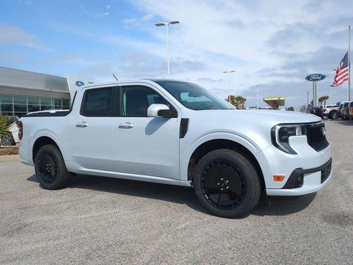 SPACE WHITE METALLIC 2026 Ford Maverick Lobo Standard