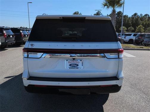 2023 Lincoln Navigator Reserve
