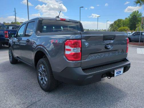 CARBONIZED GRAY METALLIC 2026 Ford Maverick XLT