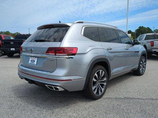 2022 Volkswagen Atlas 3.6L SEL Premium