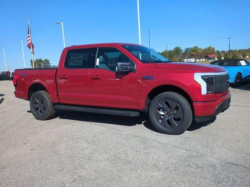 2025 Ford F-150 Lightning Flash