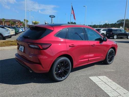 2025 Ford Escape ST-Line Elite