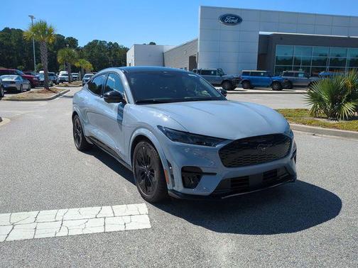 2025 Ford Mustang Mach-E GT